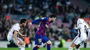 赛季荣膺意 赛季荣膺意